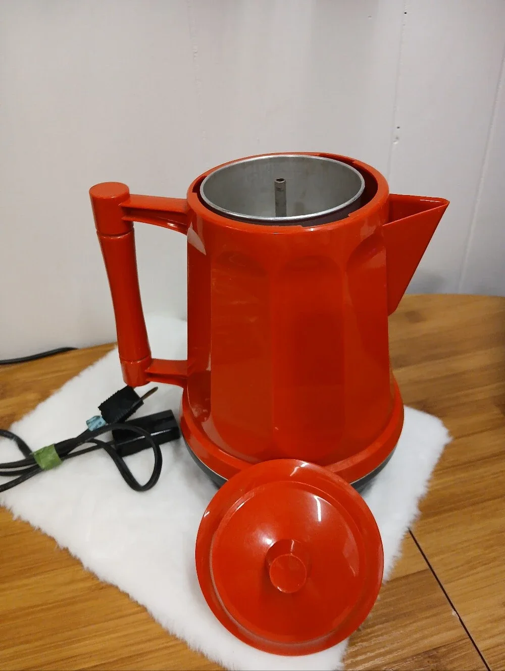 VTG 70's Burnt Orange Electric Mirro-Matic 8c. Coffee Percolator Works!